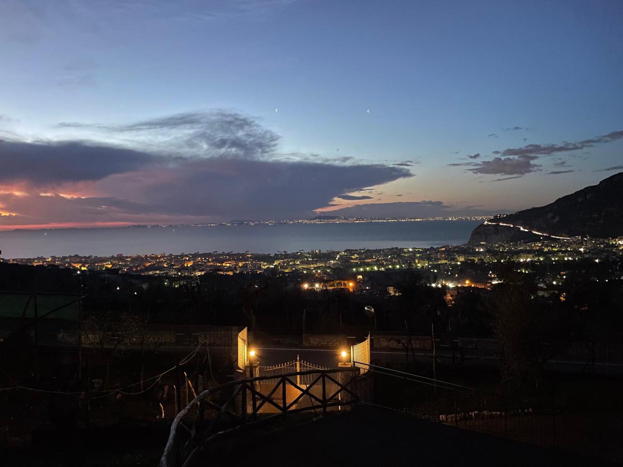 Sky View Villa Piano di Sorrento Eksteriør bilde